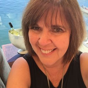 Meet your Posher, Debra